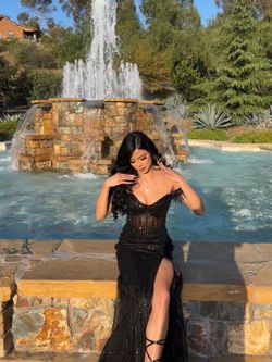 black xs dress