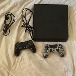 PS4 Slim Two Controllers