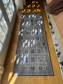 Gray Geometric Pattern Runner Rug