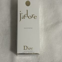 Dior Jadore 