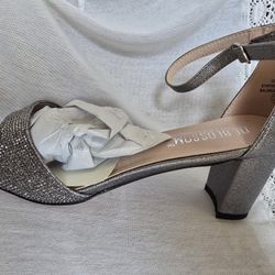 Women's Heels / Tacones de Mujeres.