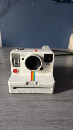 Poloroid camera