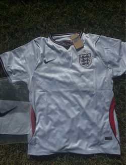 England 26/27 Home