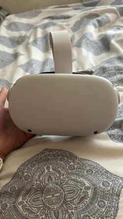 Meta Quest 2 VR Headset