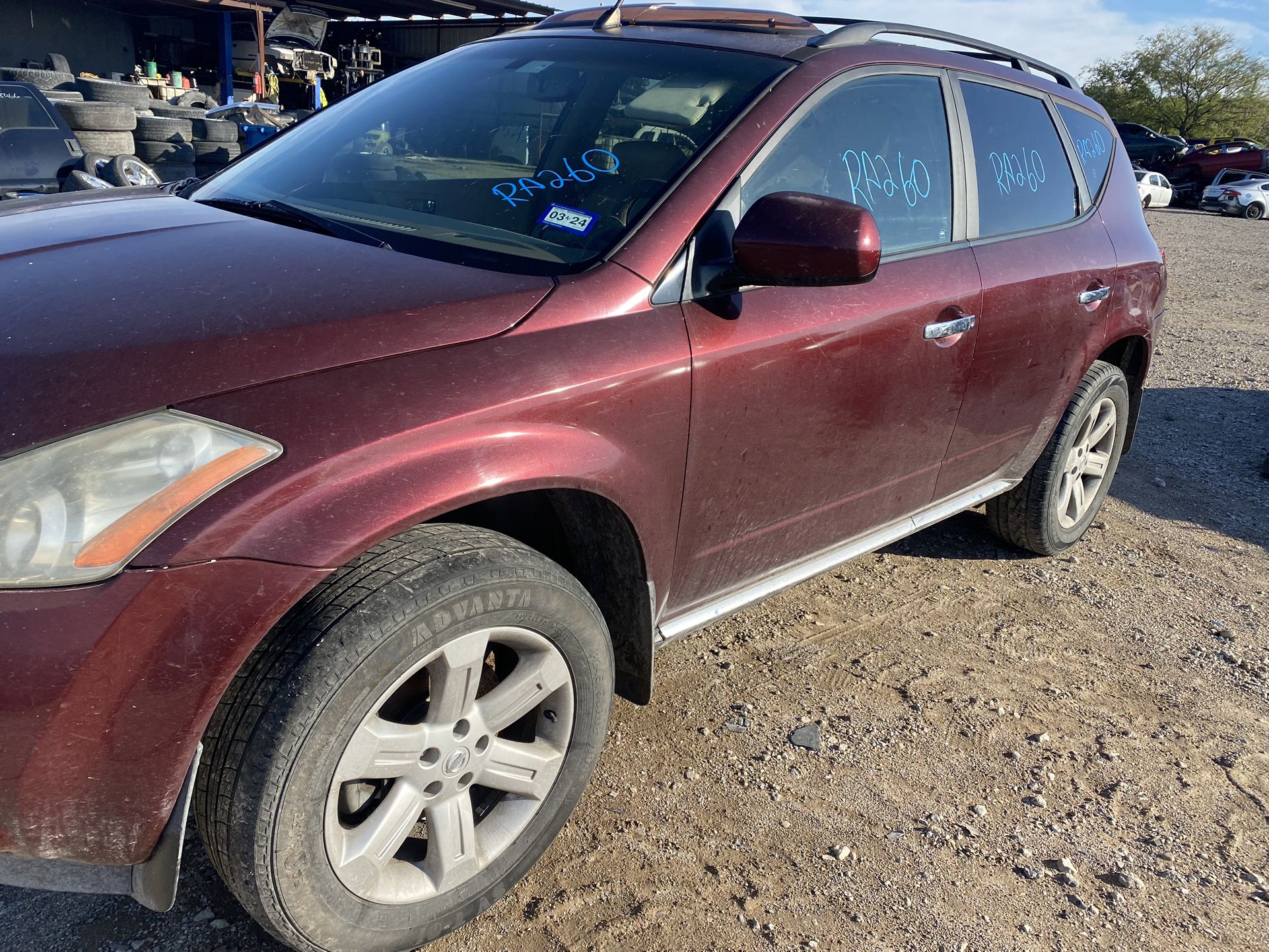 For parts only 2006 NISSAN MURANO SL 3.5L fwd transmission/ solo para partes