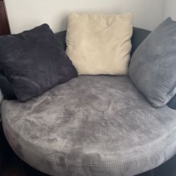 Round Swivel Couch