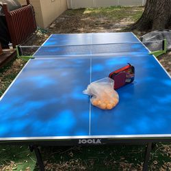 Ping-Pong Table 