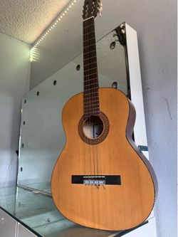 Acoustic guitar