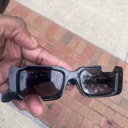 Off White Shades 