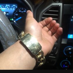 La Persona Que La Vende Comunicarse