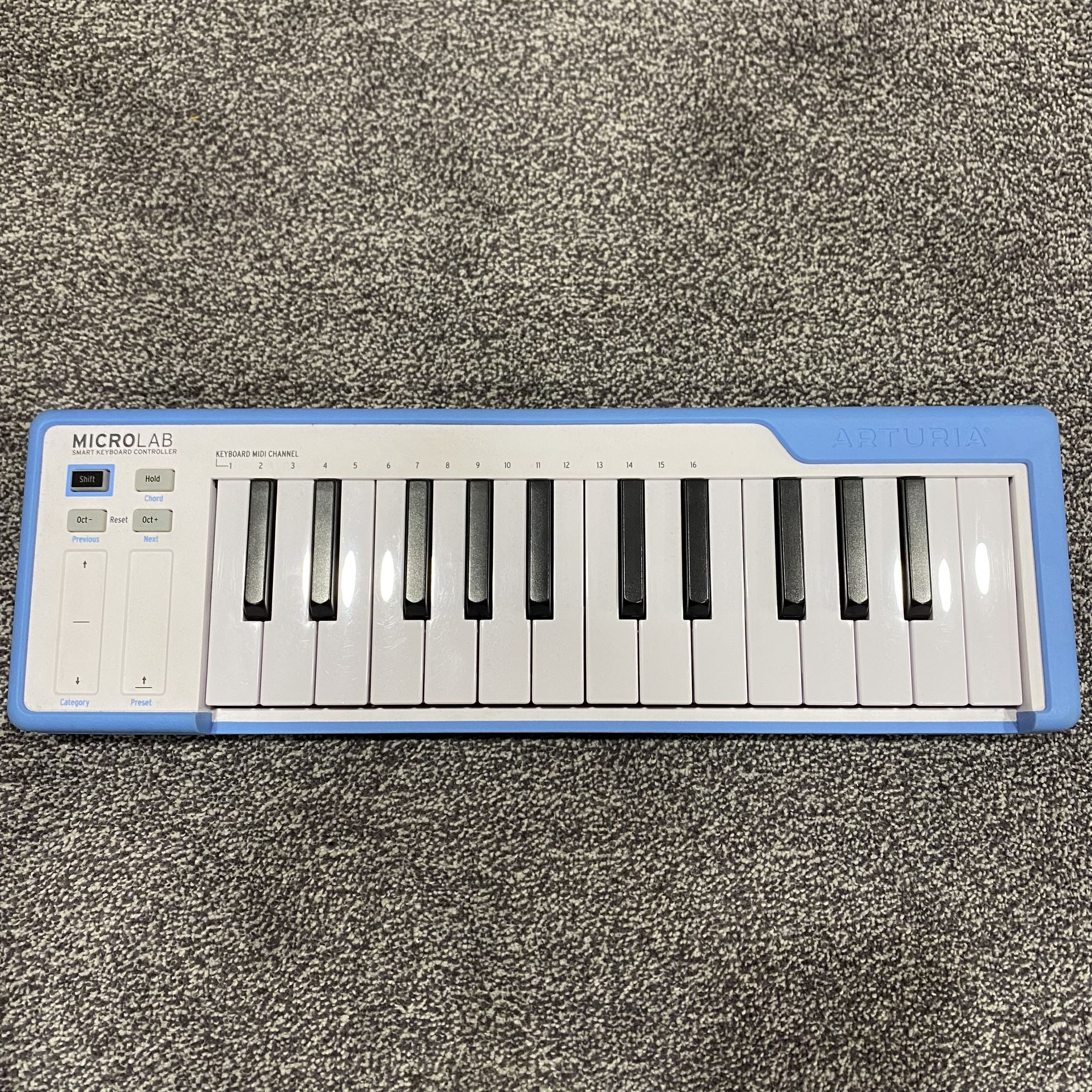 Arturia MicroLab USB MIDI Keyboard