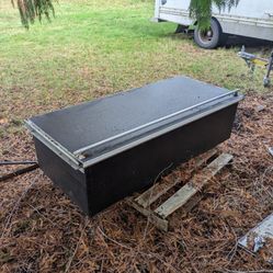 Low Profile Cross Body Truck Box