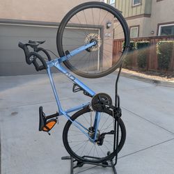 Road Bike - Electronic Shifting 