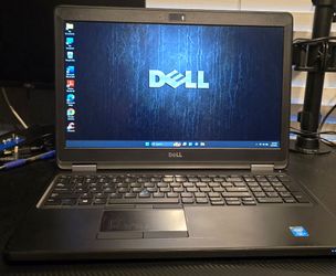 LapTop  💻  DELL Latitude  E5550,  2.30GHz CPU/8.0gb.RAM/500GB.HDD,  Wind.11 (don't ask if this available!!) ✔️