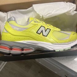 New Balances, Brand new!! Size 9 1/2…. 