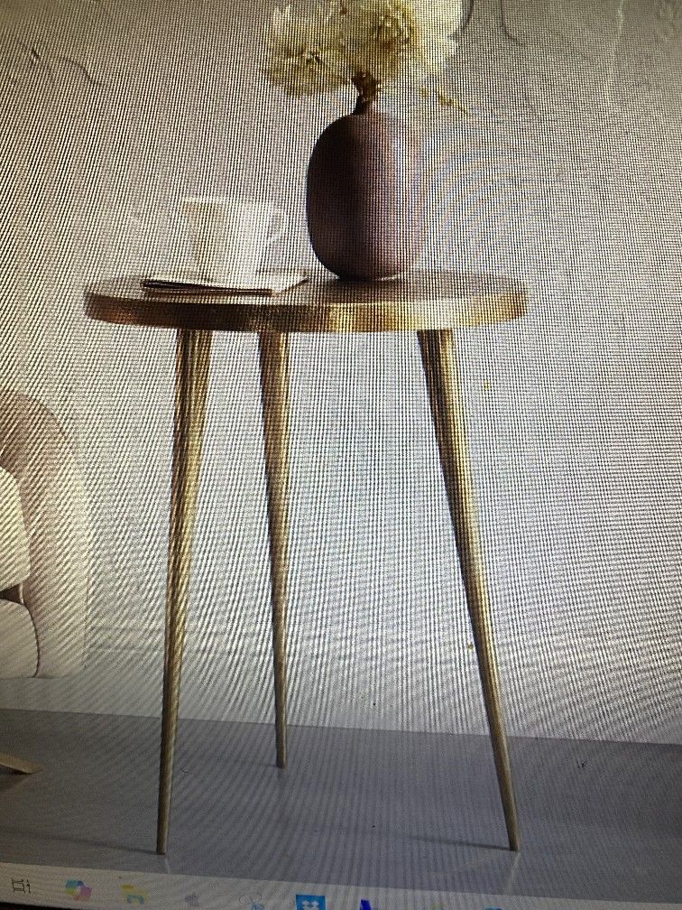 West Elm Casted Tripod Round Side Table In Bronze 15" In Diameter H22.5"