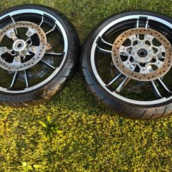 Harley Davidson, front wheels for a glider