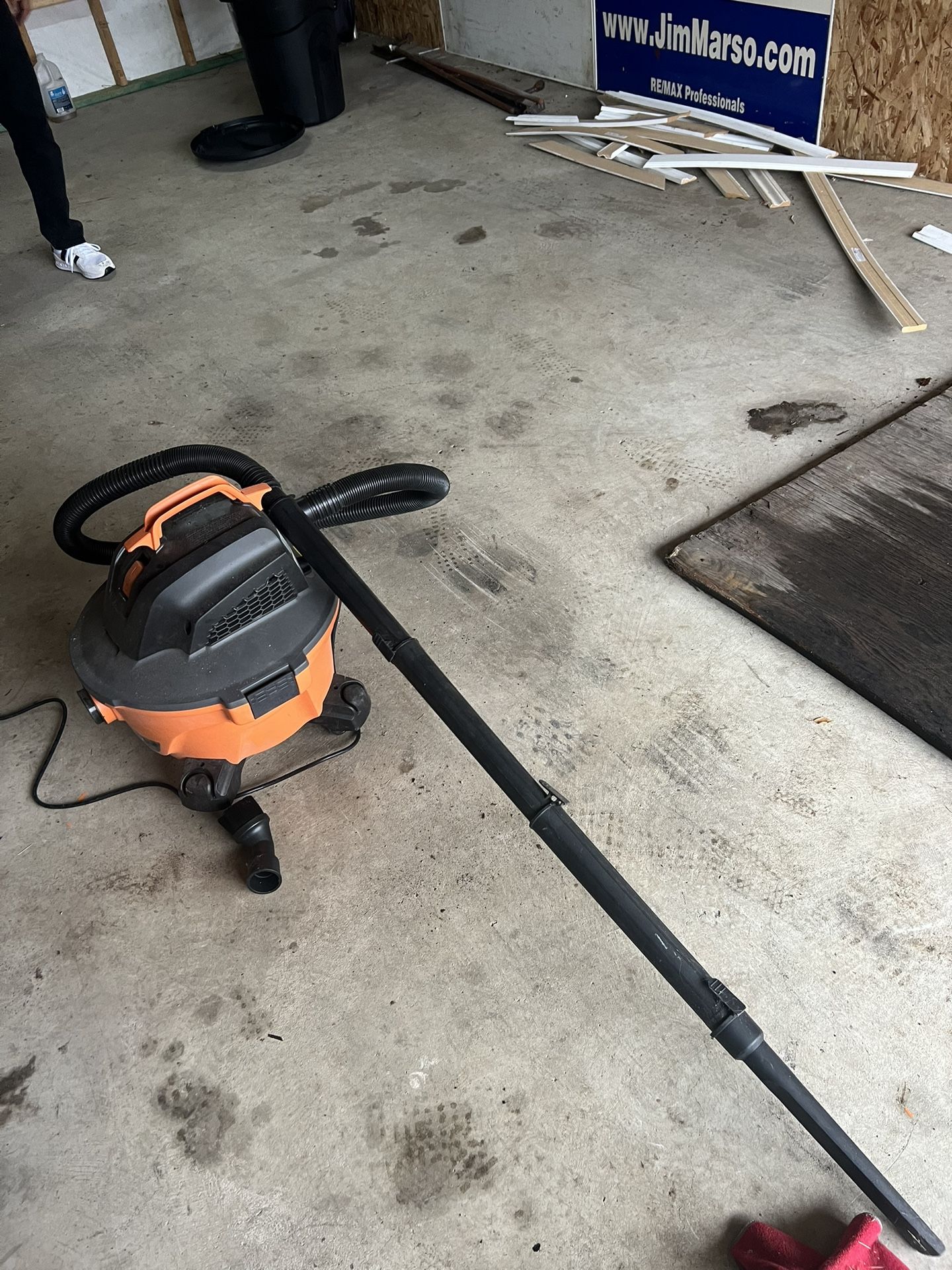 Shop Vac And Compressor