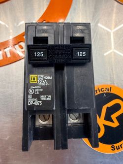 HOM2125 2 pole 125 amp branch breaker type HOM