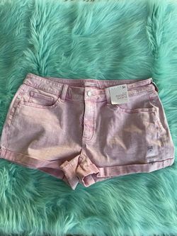 Women’s shorts