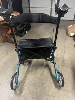 Stand Up Walker With Seat, Only Used Twice!