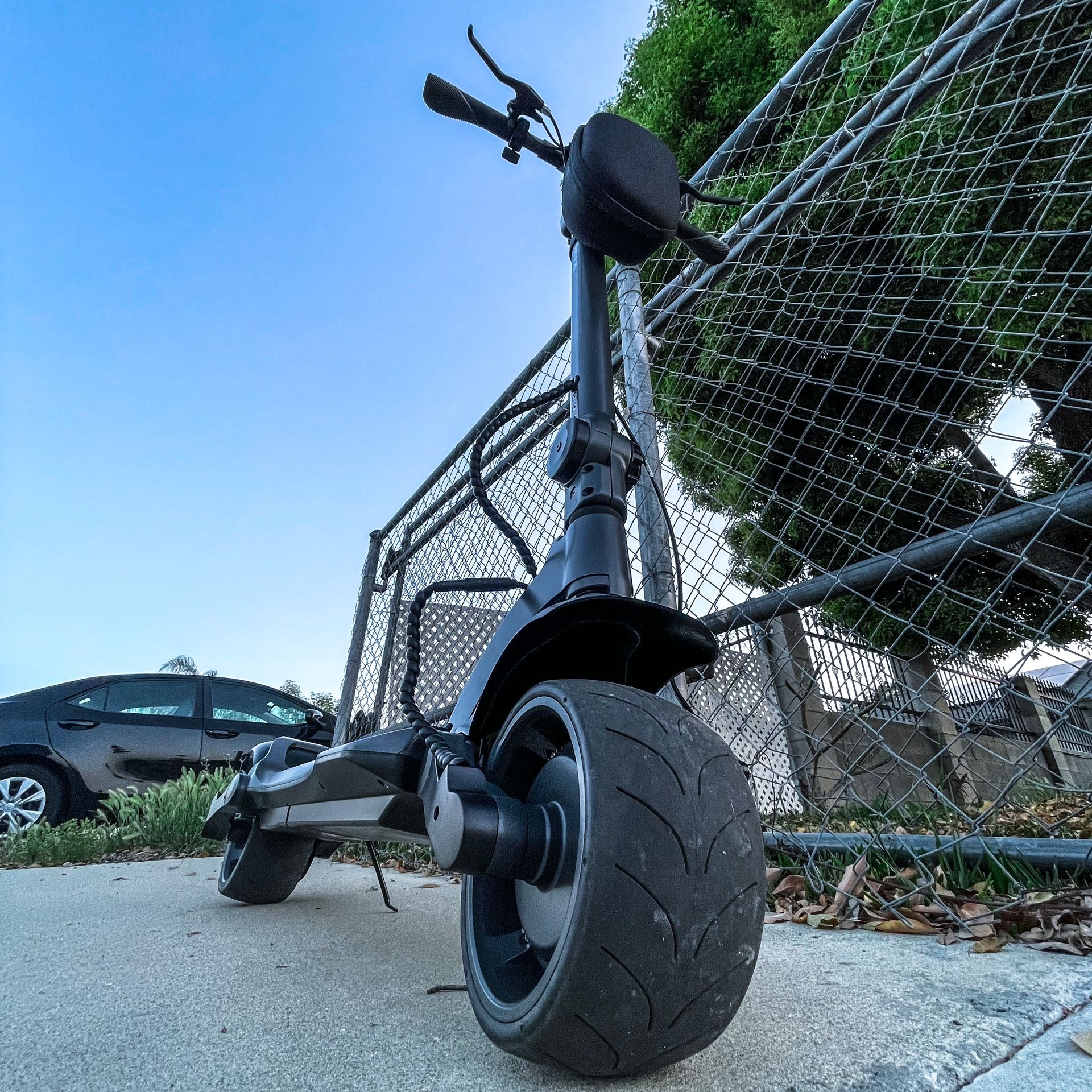 Mercane Widewheel Pro Electric Scooter/ Used and New Available /Long Range/ #1 on Google and Offerup/ Warranty and support