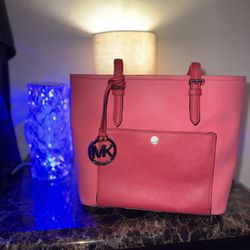 MK PURSE