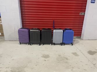 Carry On Brand New Only 35$