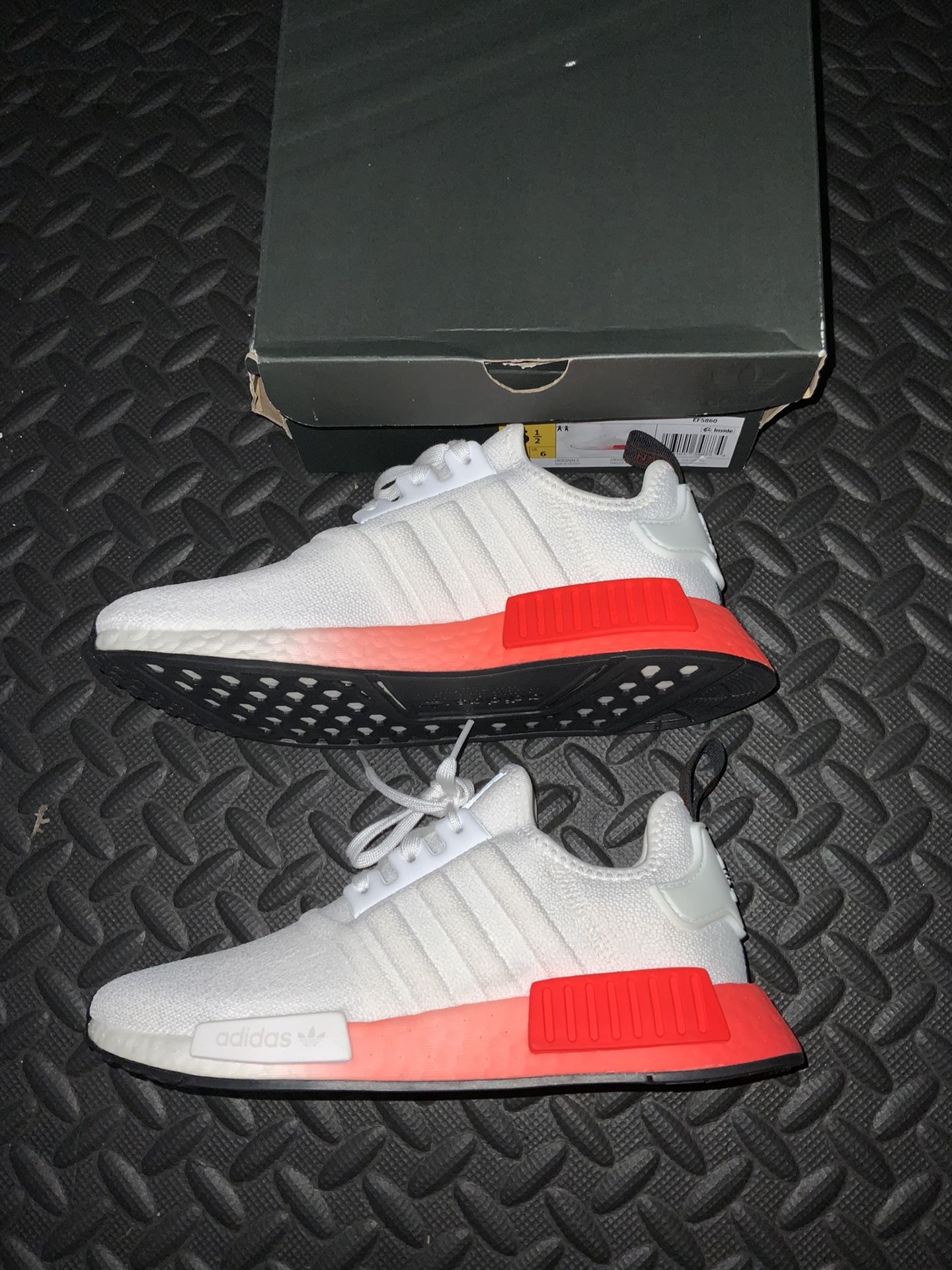 Adidas NMD_R1 Sneakers .   Youth Size 6.5 / Women’s 7.5