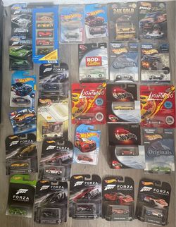 Hot Wheels Die-Cast Car Collection Lot
