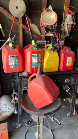 Gas cans