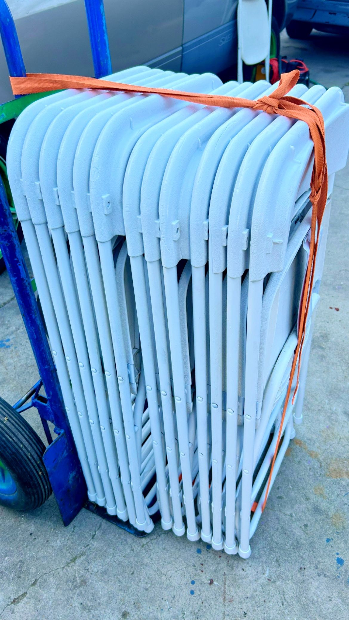 10 Sillas Usada $120