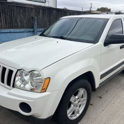 2005 Jeep Grand Cherokee Laredo