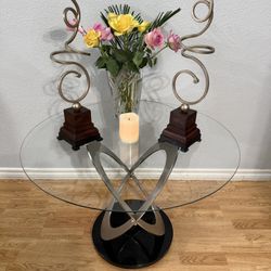 Glass Table. 