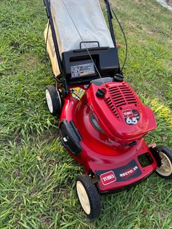 Toro commercial lawnmower