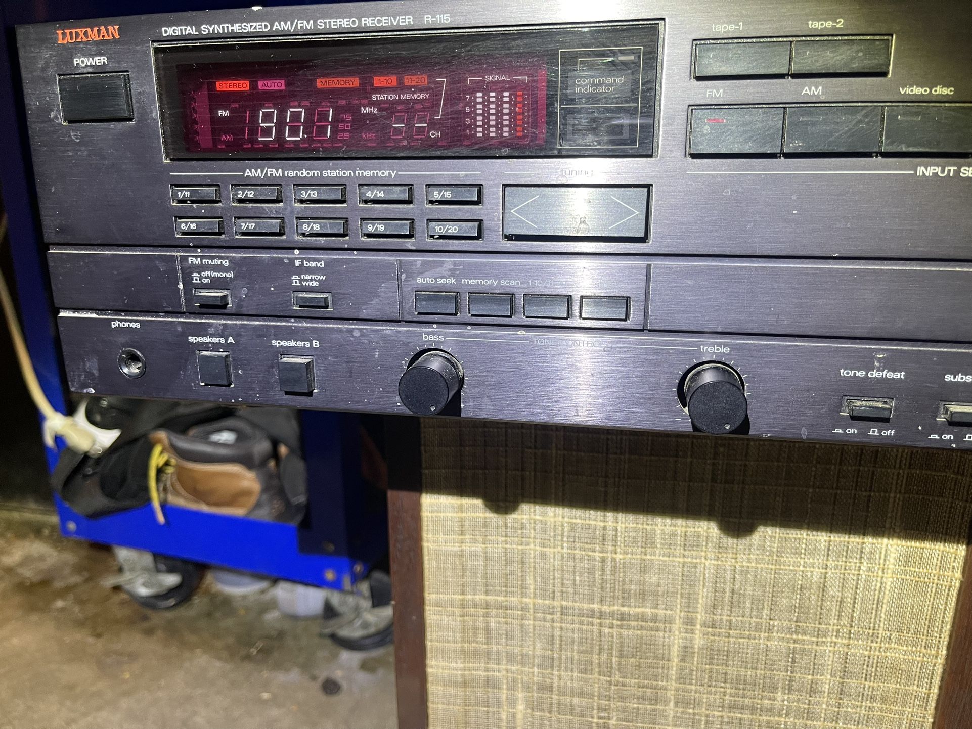 Vintage LUXMAN R-115 Receiver