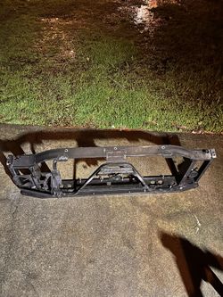 99-06 chevy/gmc radiator support