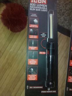 Icon 800 lumen rechargeable slim bar light