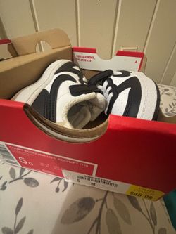 5C Black & White Nikes