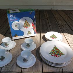 16pc fine china Christmas tree set