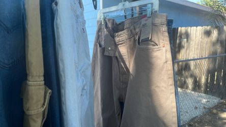 Levi jeans