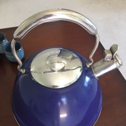 Stylish Kettle, coffee hand mill, filters