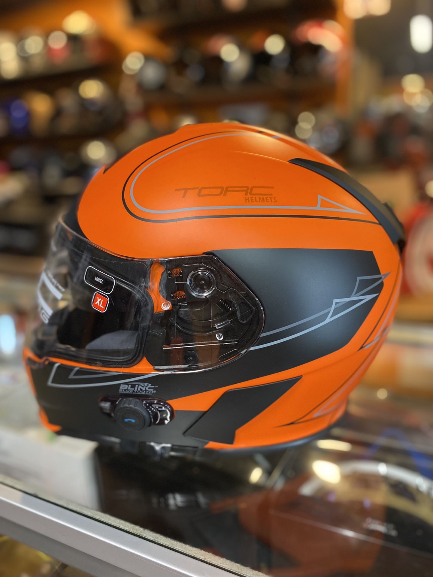 dot motorcycle helmets with bluetooth Daytona Glide Modular Helmet, GUN Metal / 4XL Keep your head safe with our durable and lightweight helmet Bluetooth Helmet New Dot Motorcycle