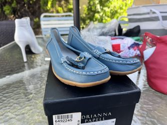 Womens Shoes