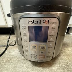 Instant Pot Smart WiFi 6QT Pressure Cooker