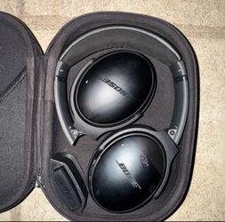 Bose QuietComfort Noise Cancelling  Headphones - Black