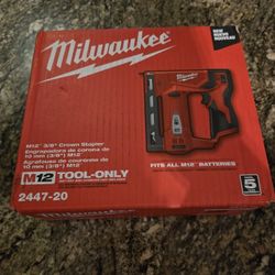 Milwaukee M12 Nuevo Tool Only 