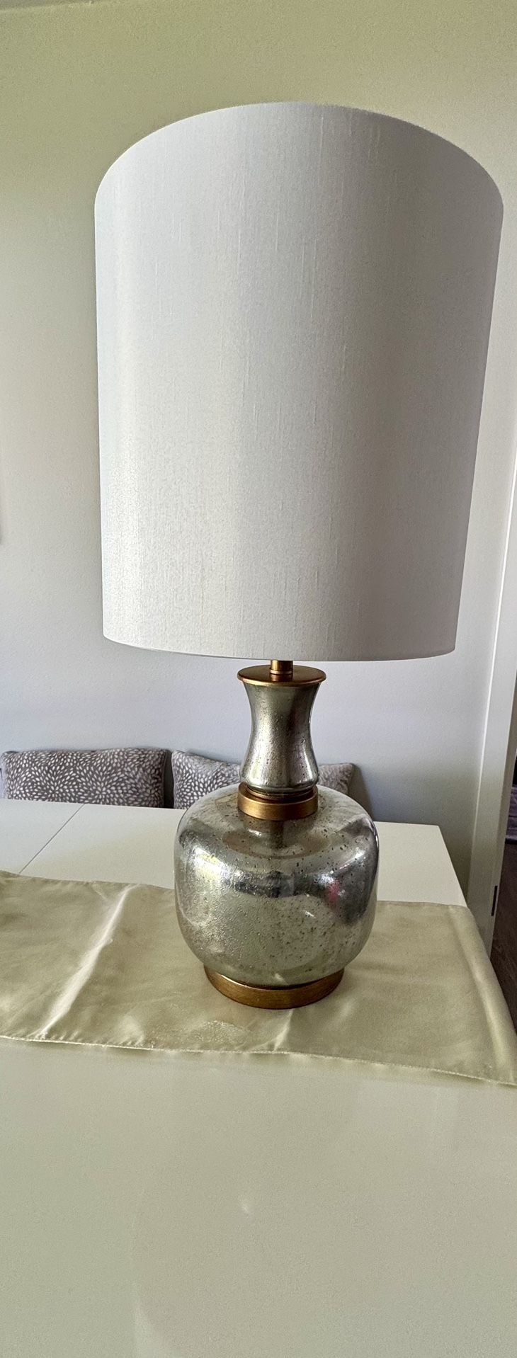 2 Crestview Table Lamps