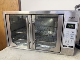 Silver Countertop Digital French Door Convection Oven Oster