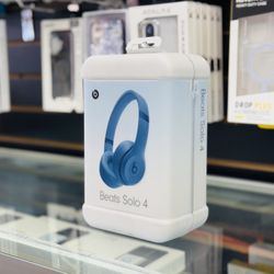 Beats Solo 4